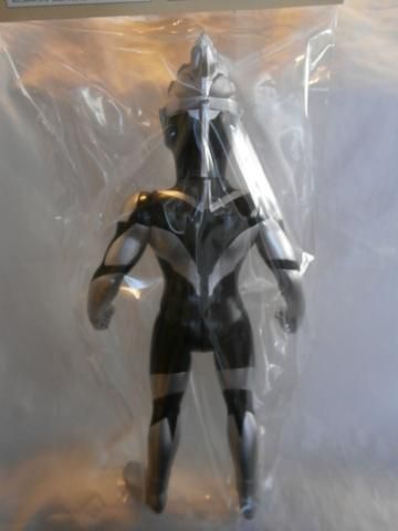 ブルマァク 新造型 ウルトラマンオーブ ダーク ノワールブラック
