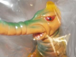 ゼロン＆ミドロン（マスダヤ）「スペクトルマン」登場怪獣ソフビ