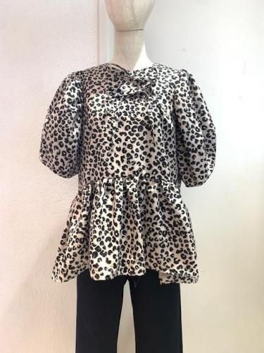 新品　ツルバイ　tsurubymarikooikawa Lenore ブラウス Lenore | ALL CLOTHES | TSURU By MARIKO OIKAWA