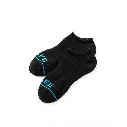 <img class='new_mark_img1' src='https://img.shop-pro.jp/img/new/icons15.gif' style='border:none;display:inline;margin:0px;padding:0px;width:auto;' />CALEE꡼ CALEE Logo short socks