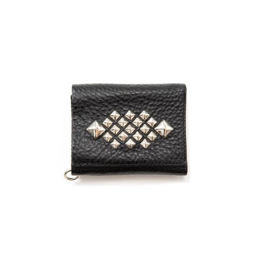 <img class='new_mark_img1' src='https://img.shop-pro.jp/img/new/icons15.gif' style='border:none;display:inline;margin:0px;padding:0px;width:auto;' />CALEE꡼ STUDS LEATHER MULTI WALLET