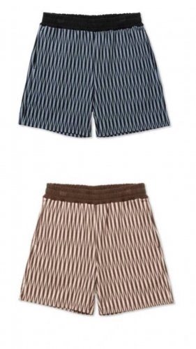 <img class='new_mark_img1' src='https://img.shop-pro.jp/img/new/icons15.gif' style='border:none;display:inline;margin:0px;padding:0px;width:auto;' />CALEE ꡼DIAMOND JACQUARD RELAX SHORTS