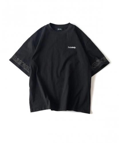 <img class='new_mark_img1' src='https://img.shop-pro.jp/img/new/icons15.gif' style='border:none;display:inline;margin:0px;padding:0px;width:auto;' />Subciety ֥ƥEmbroidery paisley teeBLACK