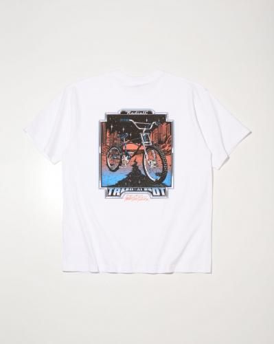 <img class='new_mark_img1' src='https://img.shop-pro.jp/img/new/icons15.gif' style='border:none;display:inline;margin:0px;padding:0px;width:auto;' />6.28 (Sat) 12:00 ReleaseRADIALL ǥSTINGRAY-CREW NECK T-SHIRT S/SWHITE