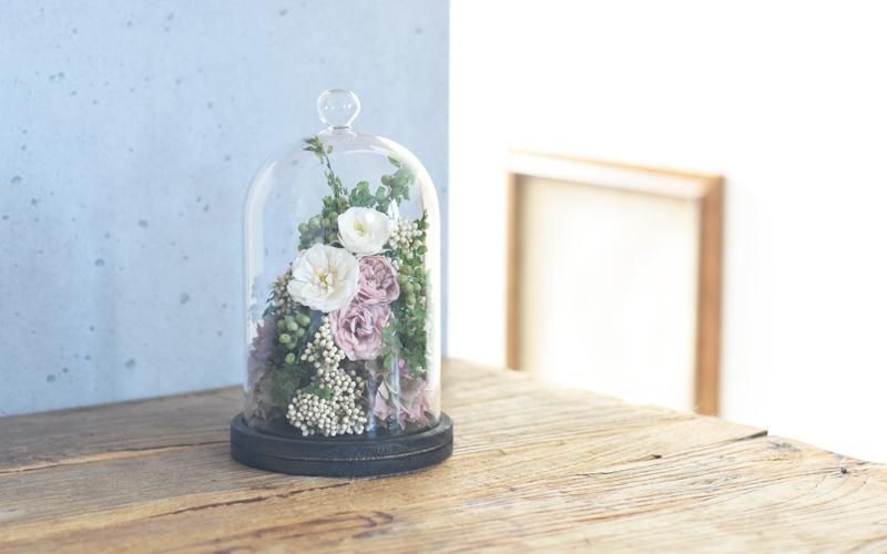 ガラスドームピンクローズ｜プリザーブドフラワー｜色褪せること