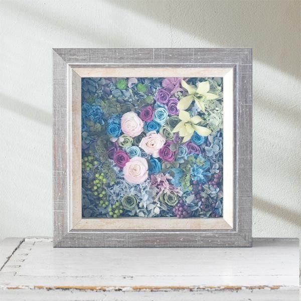 睡蓮と花のリースの絵画 睡蓮と花のリースの絵画