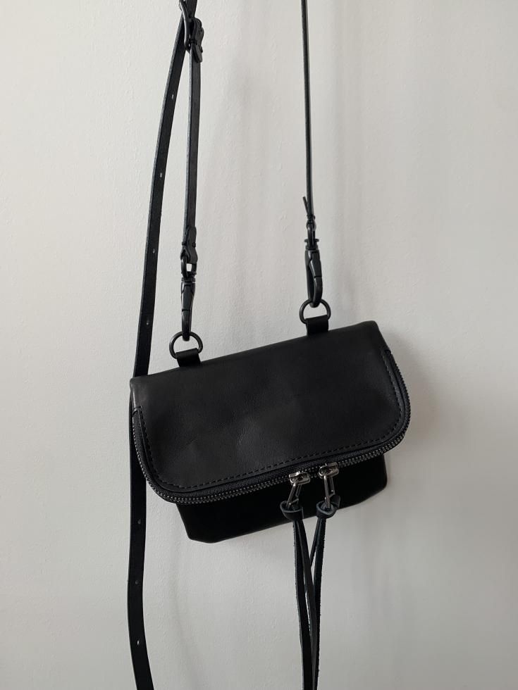 The Viridi-anne / LEATHER NECK POUCH - OTHERS to COLORS OnLine Shop