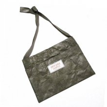 <img class='new_mark_img1' src='https://img.shop-pro.jp/img/new/icons50.gif' style='border:none;display:inline;margin:0px;padding:0px;width:auto;' />NEW JACK BOOGIE Tyvek® KHAKI MUSETTE
