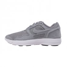 <img class='new_mark_img1' src='https://img.shop-pro.jp/img/new/icons50.gif' style='border:none;display:inline;margin:0px;padding:0px;width:auto;' />NIKE LUNAR FLOW LSR PRM MEDIUM GREY