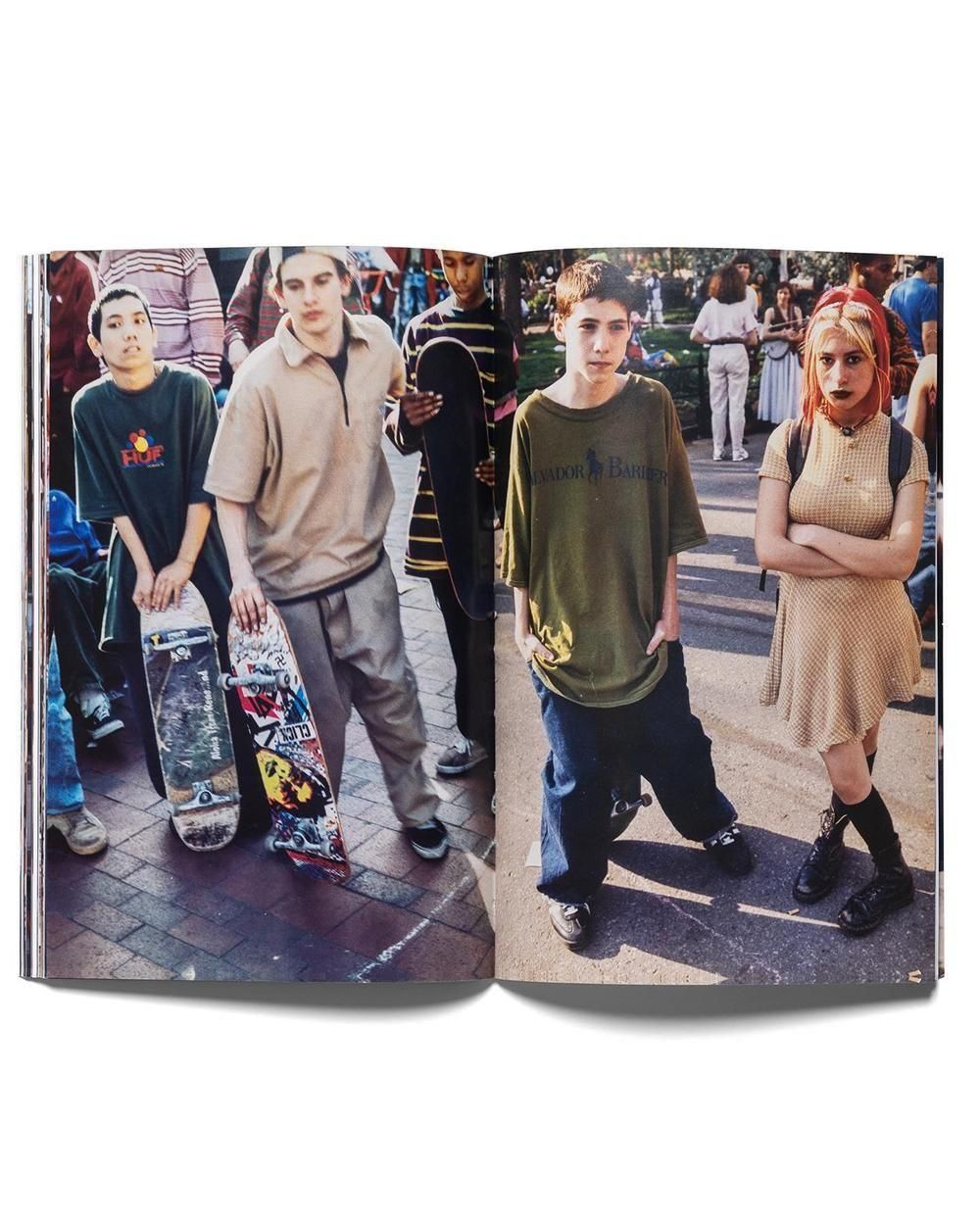 アート・デザイン・音楽 LIVING PROOF CALLED  Larry Clark Called Home