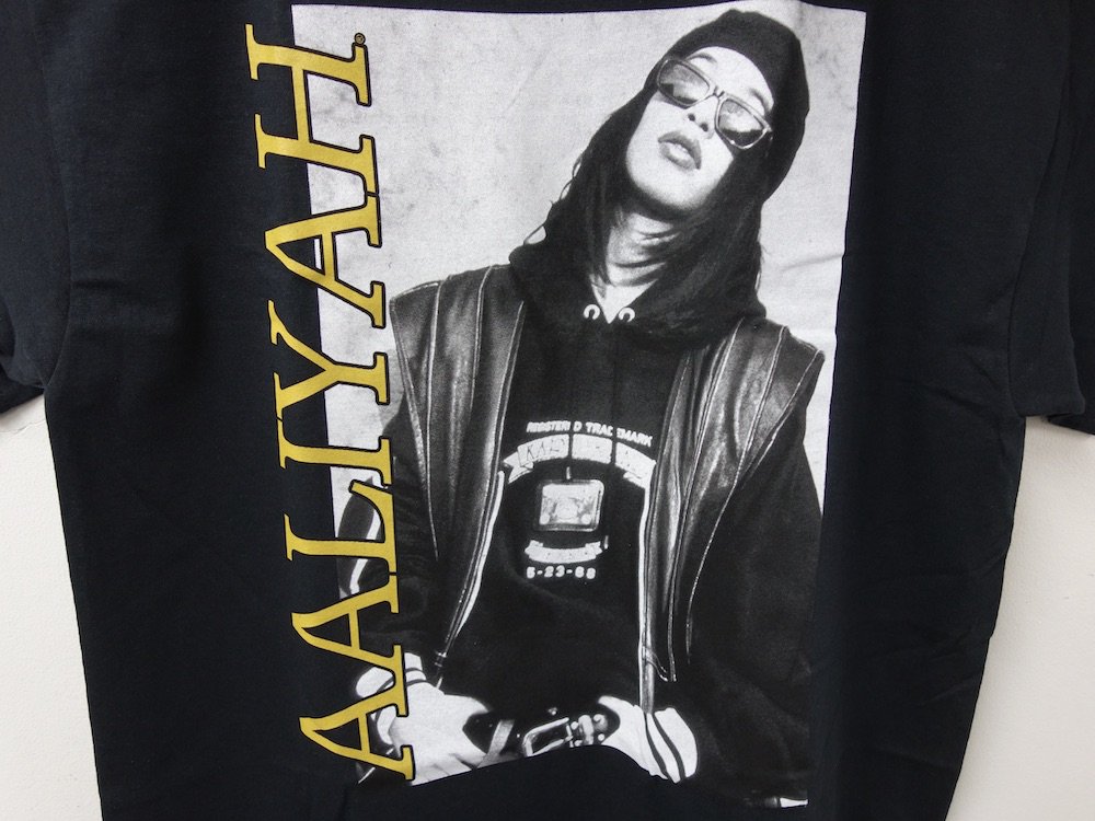 海外限定　オフィシャル Aaliyah Tシャツ black - SOTA JAPAN ONLINE SHOP