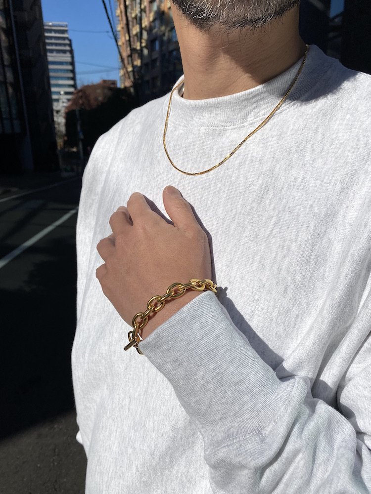<img class='new_mark_img1' src='https://img.shop-pro.jp/img/new/icons15.gif' style='border:none;display:inline;margin:0px;padding:0px;width:auto;' />SEW UP HEAVY CHAIN BRACELET