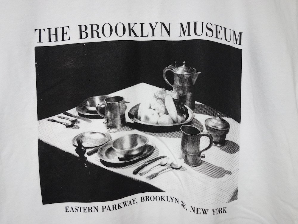 海外限定 Brooklyn Museum Table Top Tシャツ