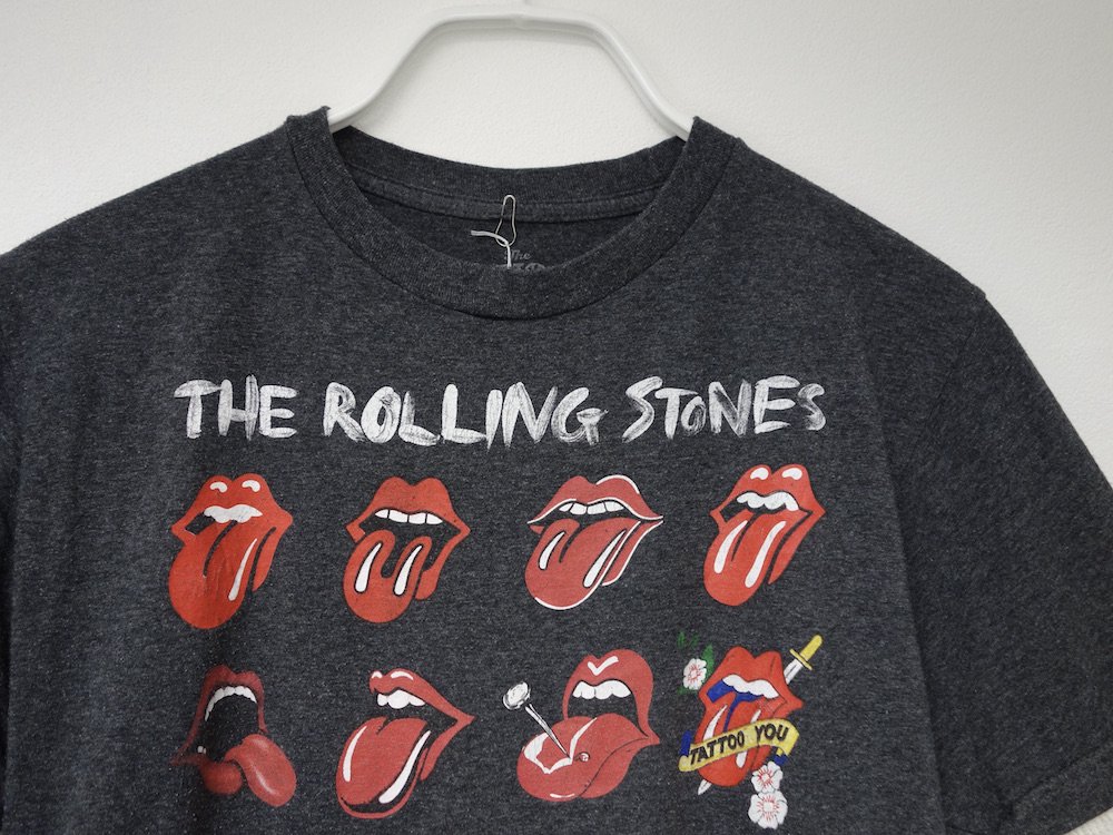 BAND TEE オフィシャルライセンス The Rolling Stones リメイクTシャツ  USED
