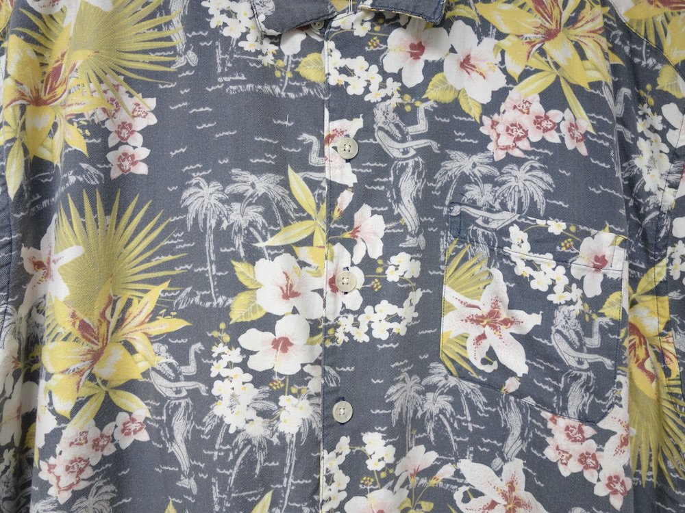 Tropical Pattern シャツ  USED