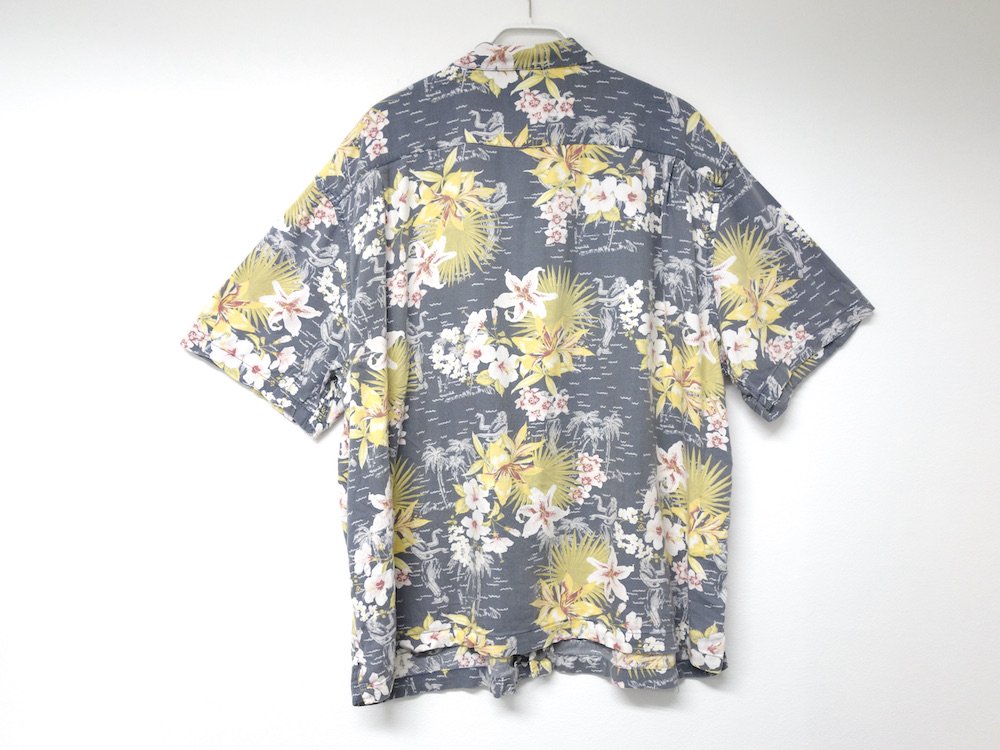 Tropical Pattern シャツ  USED
