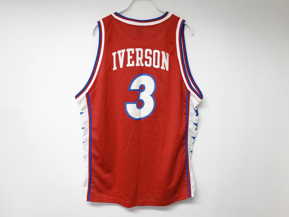 <img class='new_mark_img1' src='https://img.shop-pro.jp/img/new/icons15.gif' style='border:none;display:inline;margin:0px;padding:0px;width:auto;' />NIKE 76ers IVERSON ゲームシャツ  USED