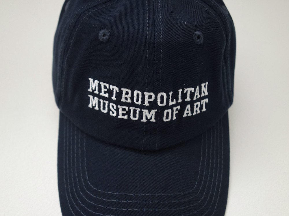 THE MET メトロポリタンミュージアム ロゴ  キャップ navy