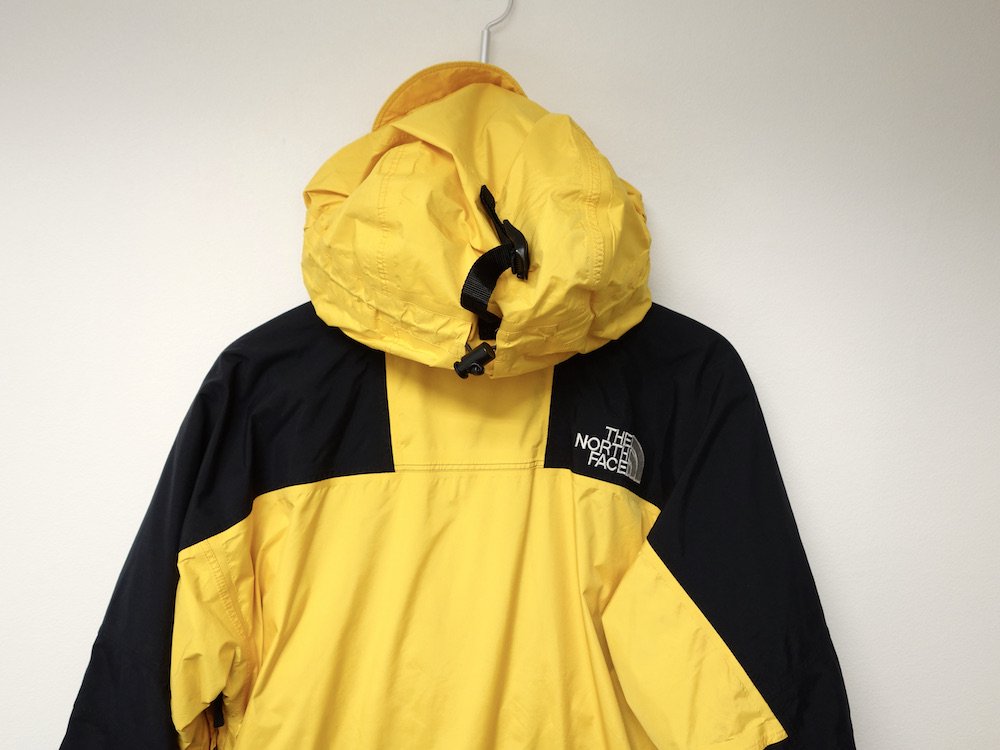 <img class='new_mark_img1' src='https://img.shop-pro.jp/img/new/icons15.gif' style='border:none;display:inline;margin:0px;padding:0px;width:auto;' />Vintage THE NORTH FACE ノースフェイス  GORE-TEX マウンテン ガイド ジャケット USED
