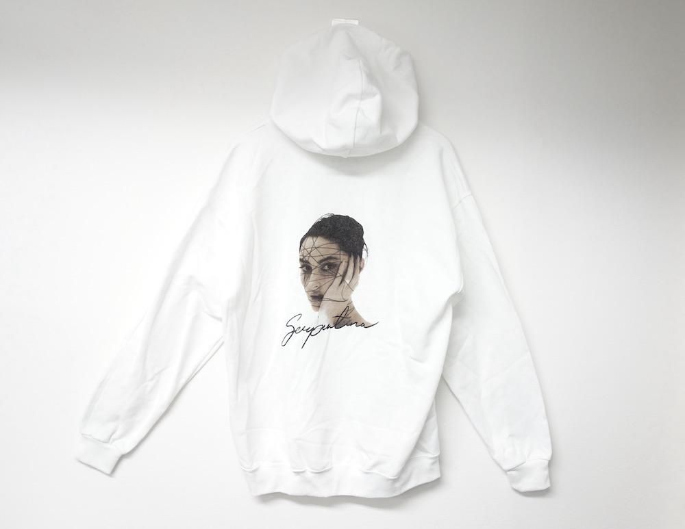 <{$product.name}>