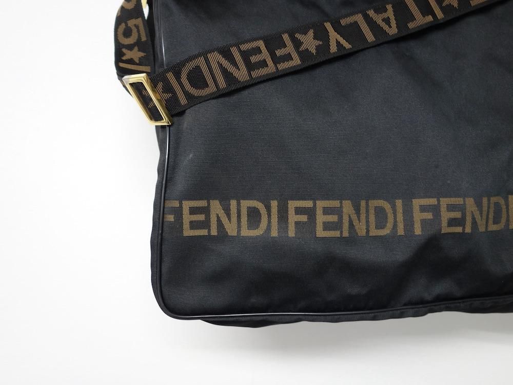 <img class='new_mark_img1' src='https://img.shop-pro.jp/img/new/icons15.gif' style='border:none;display:inline;margin:0px;padding:0px;width:auto;' />Vintage FENDI եǥ  ܥȥХå ꥢ USED