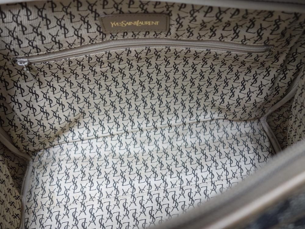 <img class='new_mark_img1' src='https://img.shop-pro.jp/img/new/icons15.gif' style='border:none;display:inline;margin:0px;padding:0px;width:auto;' />Vintage Yves Saint Laurent  ɥ ߥ˥ܥȥХå USED