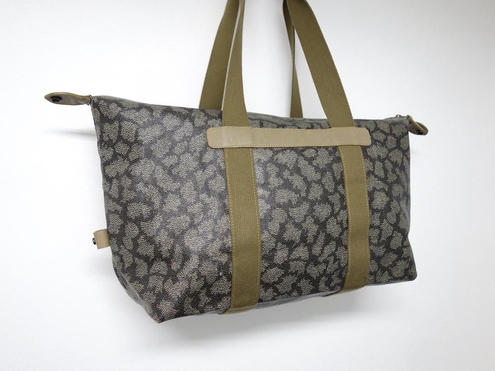 <img class='new_mark_img1' src='https://img.shop-pro.jp/img/new/icons15.gif' style='border:none;display:inline;margin:0px;padding:0px;width:auto;' />Vintage Yves Saint Laurent  ɥ ܥȥХå USED