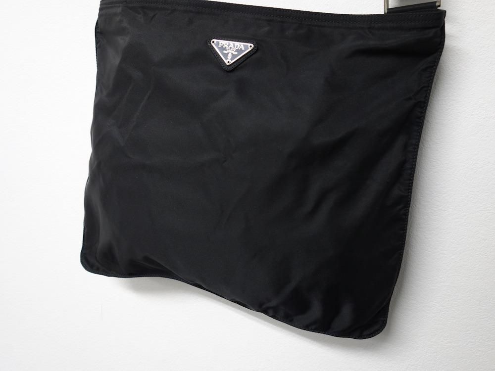 <img class='new_mark_img1' src='https://img.shop-pro.jp/img/new/icons15.gif' style='border:none;display:inline;margin:0px;padding:0px;width:auto;' />PRADA ץ   ʥ ߥ˥Хå ꥢ USED