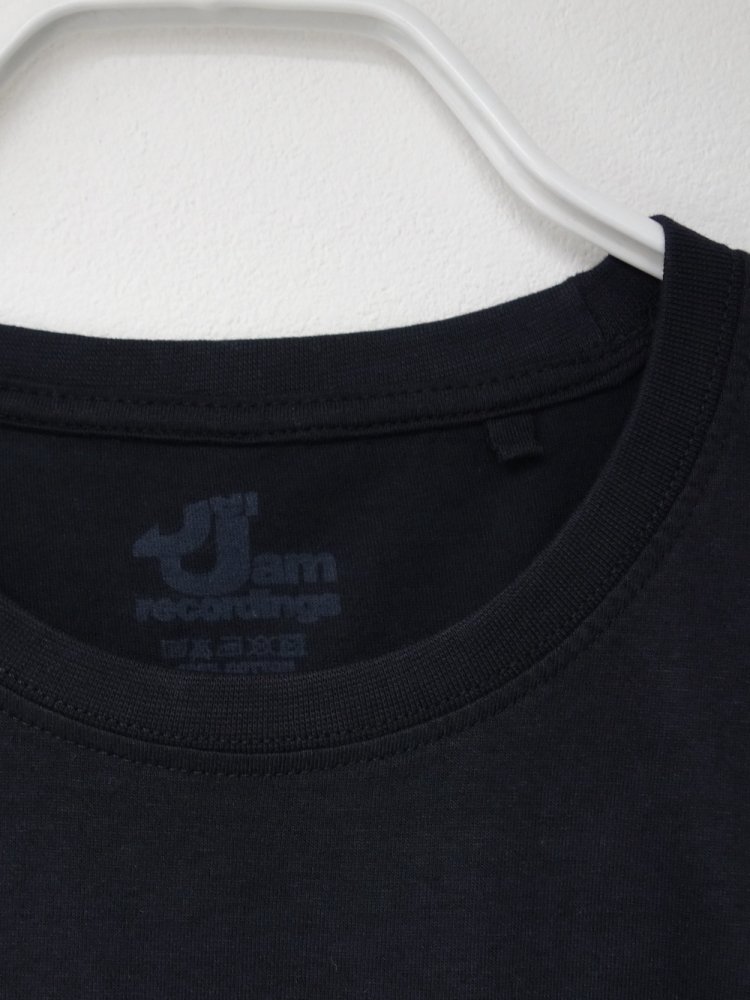 <img class='new_mark_img1' src='https://img.shop-pro.jp/img/new/icons15.gif' style='border:none;display:inline;margin:0px;padding:0px;width:auto;' />海外限定  オフィシャル  Def Jam Recordings ロゴ Tシャツ black