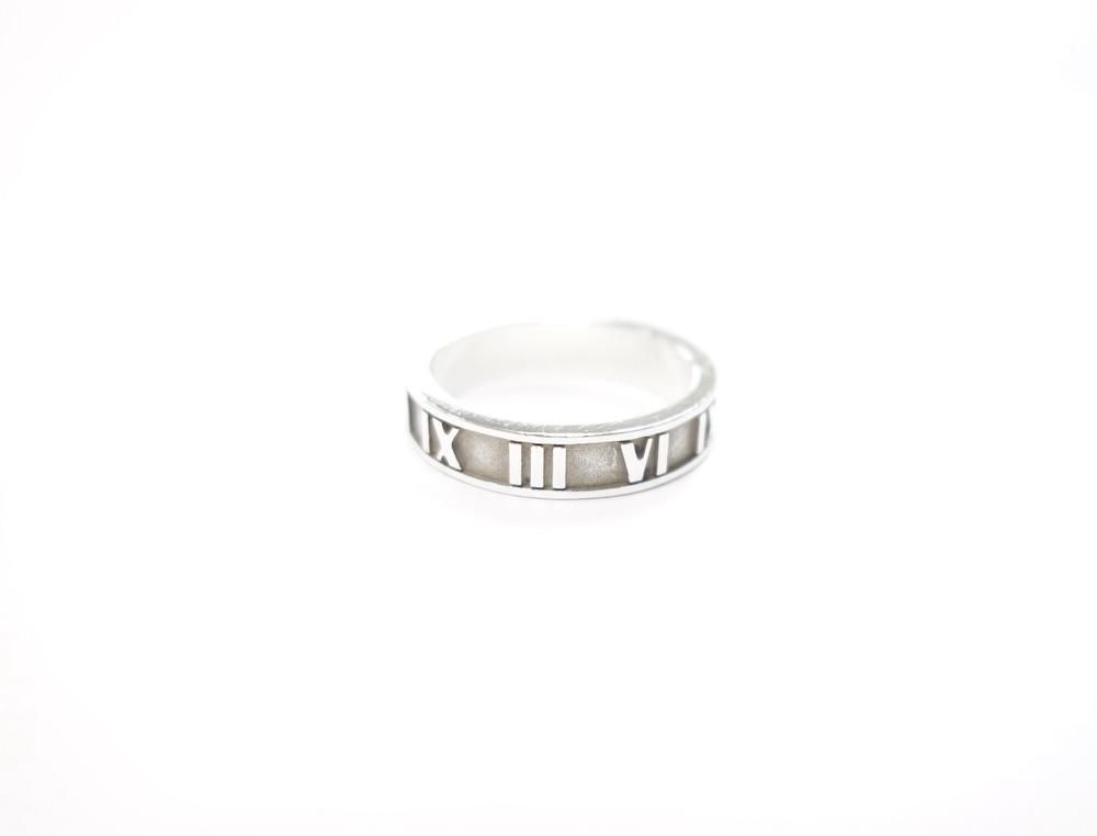 Tiffany & Co  ƥեˡ  ȥ饹 󥰡 silver925 9 #18 USED