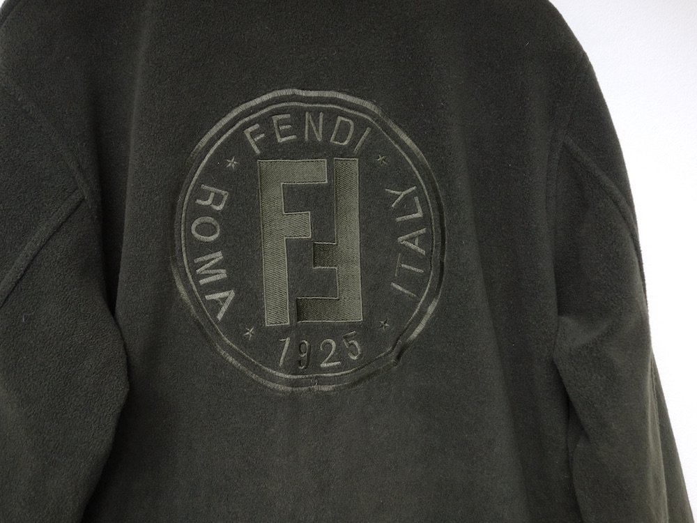 Vintage FENDI フェンディ ロゴ リバーシブルブルゾン イタリア製 USED