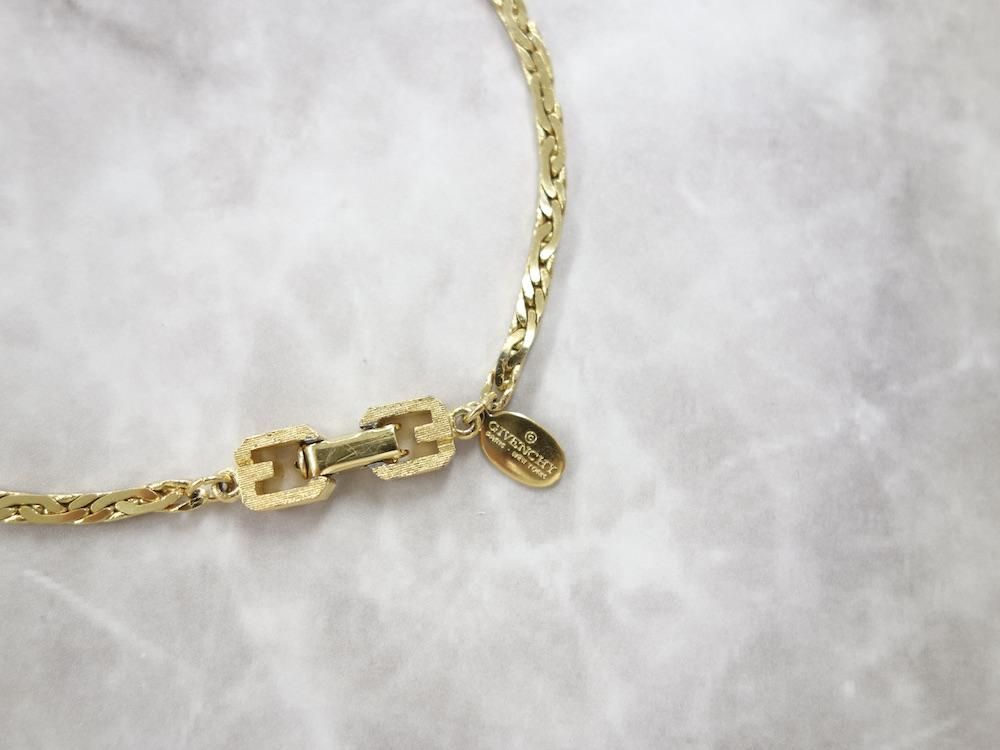 <img class='new_mark_img1' src='https://img.shop-pro.jp/img/new/icons15.gif' style='border:none;display:inline;margin:0px;padding:0px;width:auto;' />VINTAGE GIVENCHY Х󥷥 G ͥå쥹 USED