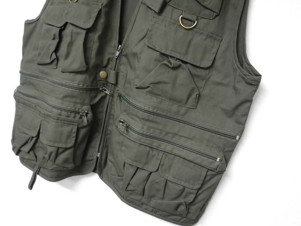 <img class='new_mark_img1' src='https://img.shop-pro.jp/img/new/icons15.gif' style='border:none;display:inline;margin:0px;padding:0px;width:auto;' />ROTHCO UNCLE MILTY TRAVEL٥ o.khaki USED