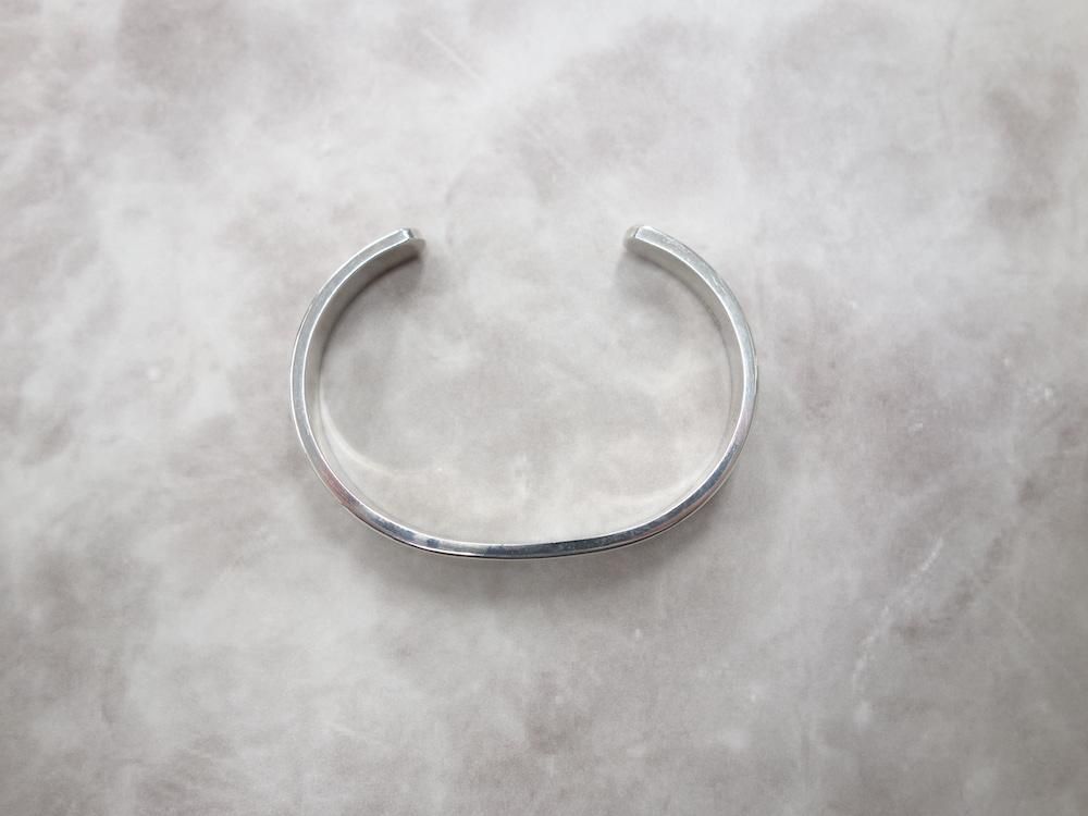 <img class='new_mark_img1' src='https://img.shop-pro.jp/img/new/icons15.gif' style='border:none;display:inline;margin:0px;padding:0px;width:auto;' />Tiffany & Co  ƥեˡ  ȥ饹 Х󥰥롡silver925  ꥢ USED