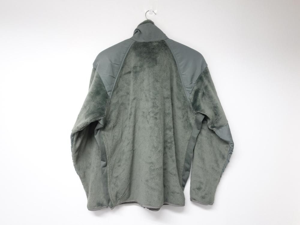 <img class='new_mark_img1' src='https://img.shop-pro.jp/img/new/icons15.gif' style='border:none;display:inline;margin:0px;padding:0px;width:auto;' />U.S.ARMYGEN3 ECWCS LEVEL3 POLARTEC ե꡼ 㥱å M-R USED