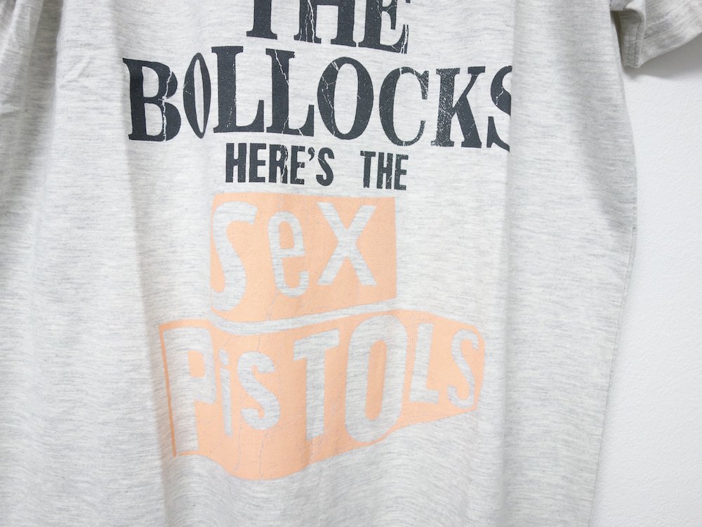  ե Sex Pistols NEVER MIND THE BOLLOCKS T