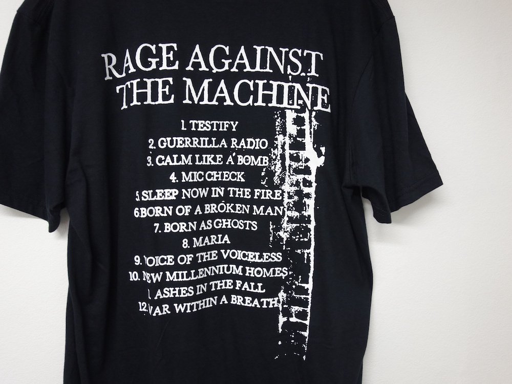  ե  Rage Against the Machine T
