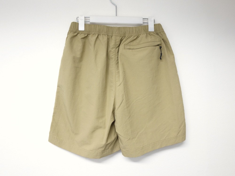 <img class='new_mark_img1' src='https://img.shop-pro.jp/img/new/icons15.gif' style='border:none;display:inline;margin:0px;padding:0px;width:auto;' />SOTA JAPAN LOGO NYLON 硼 khaki