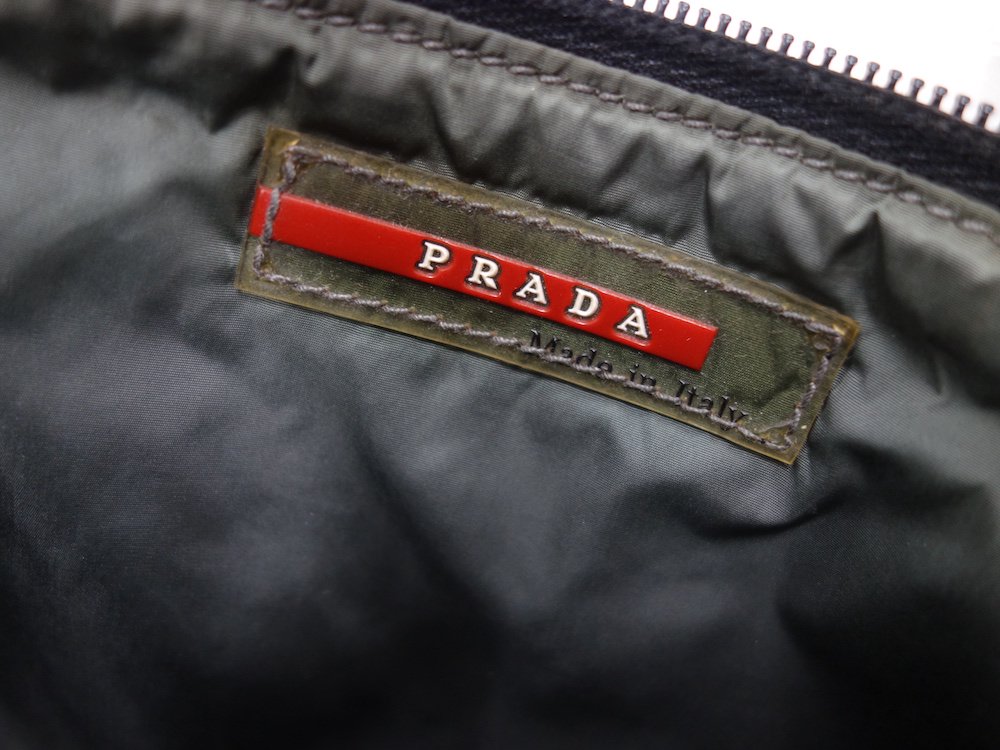 <img class='new_mark_img1' src='https://img.shop-pro.jp/img/new/icons15.gif' style='border:none;display:inline;margin:0px;padding:0px;width:auto;' />PRADA SPORT ץ  ߥ˥ϥɥХå ꥢ USED