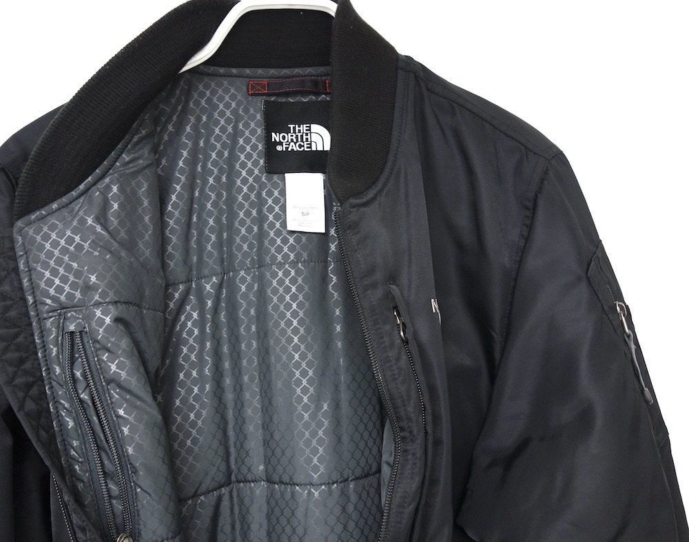 <img class='new_mark_img1' src='https://img.shop-pro.jp/img/new/icons15.gif' style='border:none;display:inline;margin:0px;padding:0px;width:auto;' />THE NORTH FACE Q THREE JACKET MA-1 ե饤ȥ㥱å USED