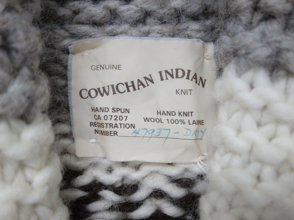 <img class='new_mark_img1' src='https://img.shop-pro.jp/img/new/icons15.gif' style='border:none;display:inline;margin:0px;padding:0px;width:auto;' />COWICHAN INDIAN KNIT 󥻡  USED