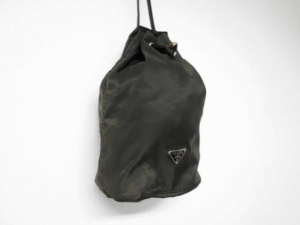 <img class='new_mark_img1' src='https://img.shop-pro.jp/img/new/icons15.gif' style='border:none;display:inline;margin:0px;padding:0px;width:auto;' />PRADA ץ  ݡ ꥢ USED