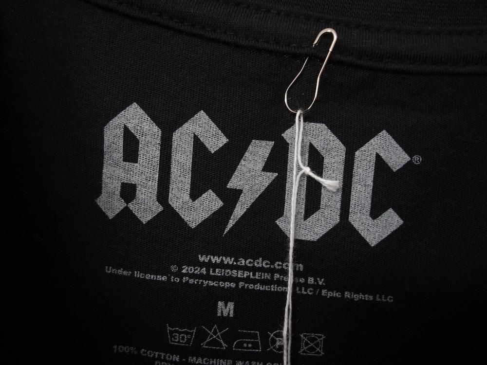 <img class='new_mark_img1' src='https://img.shop-pro.jp/img/new/icons15.gif' style='border:none;display:inline;margin:0px;padding:0px;width:auto;' />  ե AC/DC Blow Up Your Video T