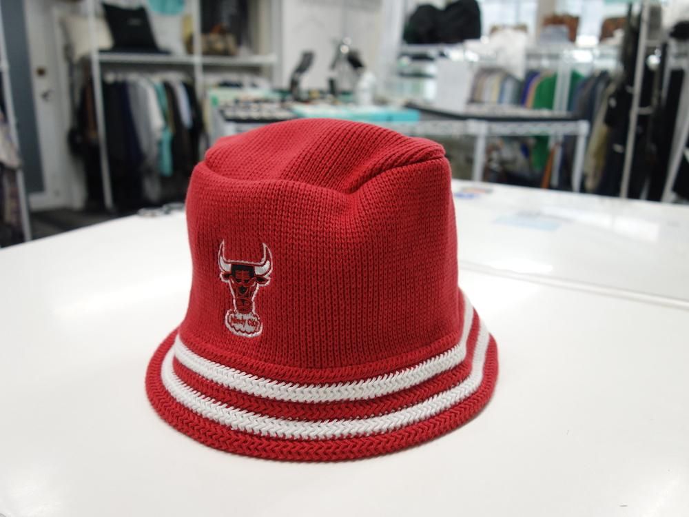 <img class='new_mark_img1' src='https://img.shop-pro.jp/img/new/icons15.gif' style='border:none;display:inline;margin:0px;padding:0px;width:auto;' />Mitchell&Ness ߥå&ͥ  BULLS  ˥åȥХåȥϥå