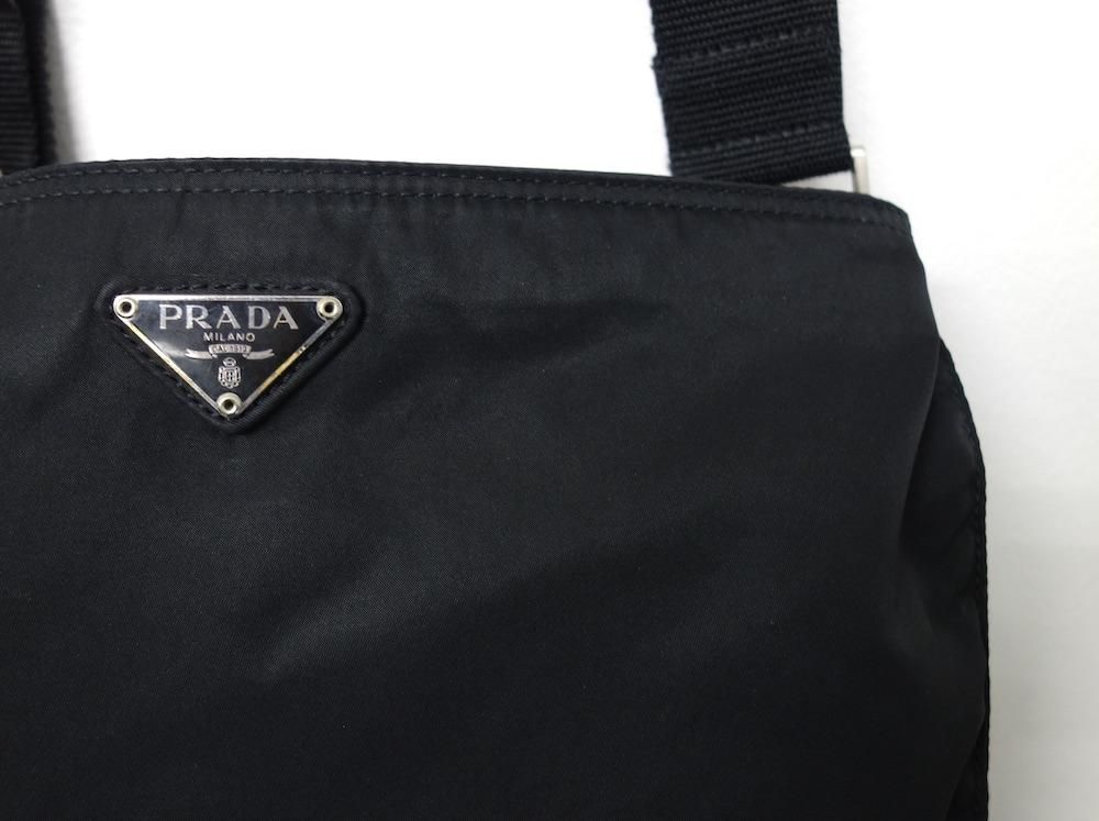 <img class='new_mark_img1' src='https://img.shop-pro.jp/img/new/icons15.gif' style='border:none;display:inline;margin:0px;padding:0px;width:auto;' />PRADA ץ  ߥ˥Хå ꥢ USED