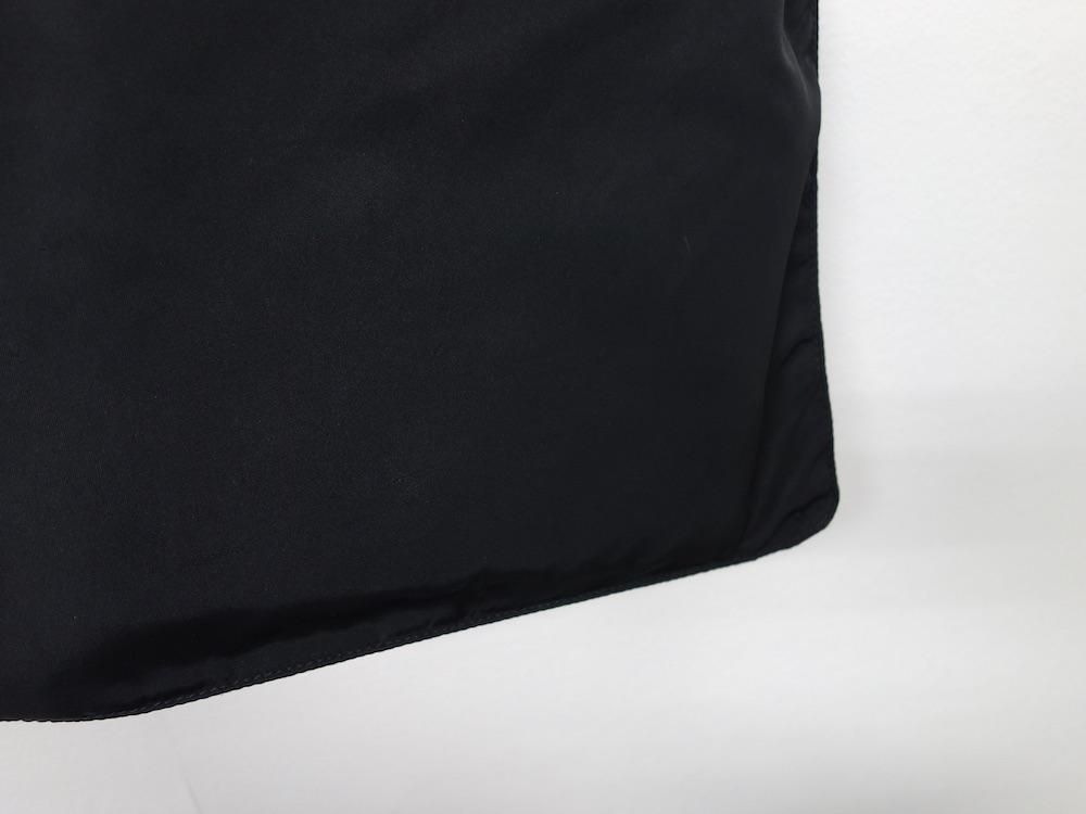 <img class='new_mark_img1' src='https://img.shop-pro.jp/img/new/icons15.gif' style='border:none;display:inline;margin:0px;padding:0px;width:auto;' />PRADA ץ  ߥ˥Хå ꥢ USED