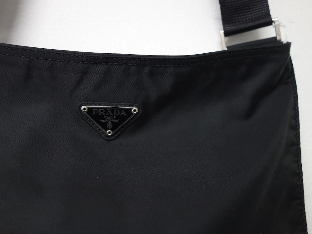 <img class='new_mark_img1' src='https://img.shop-pro.jp/img/new/icons15.gif' style='border:none;display:inline;margin:0px;padding:0px;width:auto;' />PRADA ץ  ߥ˥Хå ꥢ USED