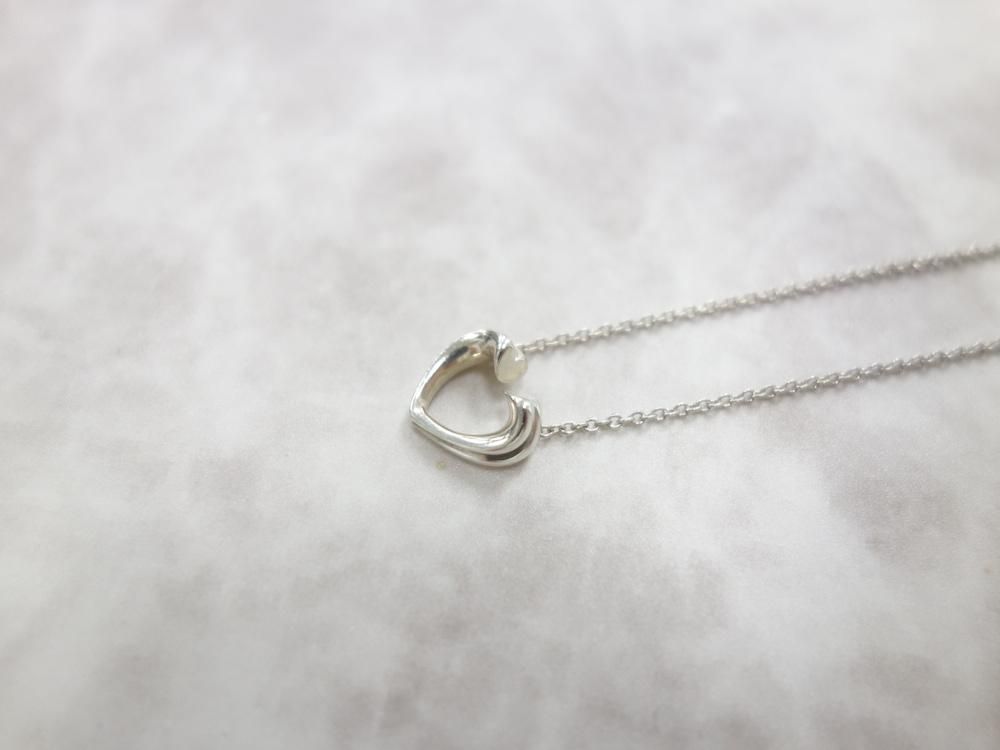 <img class='new_mark_img1' src='https://img.shop-pro.jp/img/new/icons15.gif' style='border:none;display:inline;margin:0px;padding:0px;width:auto;' />Tiffany & Co  ƥեˡ ƥͥϡ ͥå쥹silver925  USED