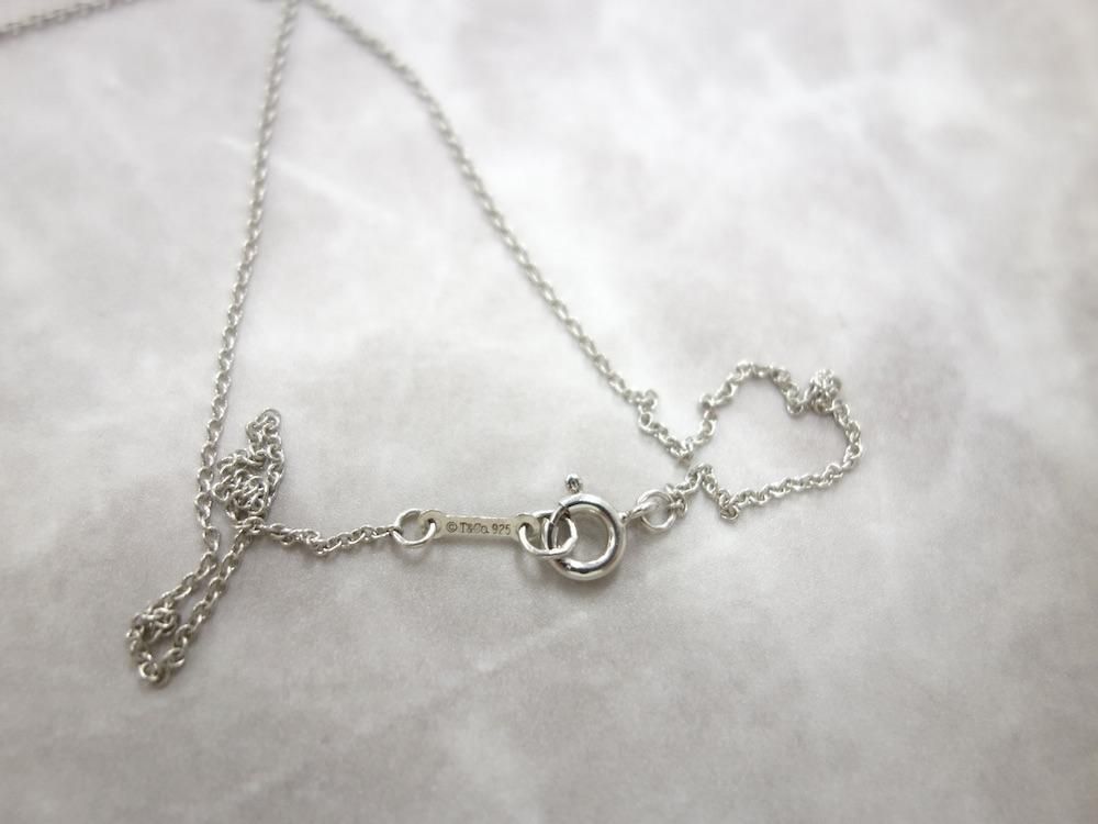 <img class='new_mark_img1' src='https://img.shop-pro.jp/img/new/icons15.gif' style='border:none;display:inline;margin:0px;padding:0px;width:auto;' />Tiffany & Co  ƥեˡ ƥͥϡ ͥå쥹silver925  USED