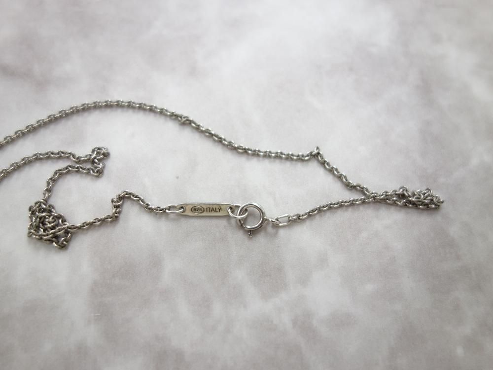 <img class='new_mark_img1' src='https://img.shop-pro.jp/img/new/icons15.gif' style='border:none;display:inline;margin:0px;padding:0px;width:auto;' />Tiffany & Co  ƥեˡ ȥ饹塼 ͥå쥹silver925  USED